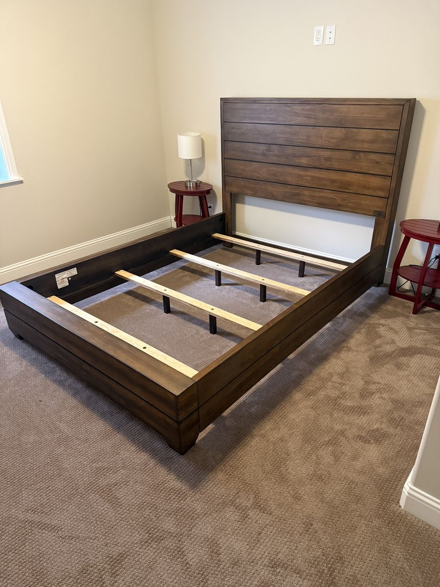 Queen Bed