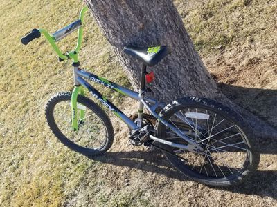 Huffy 20" Rock It boys bike.