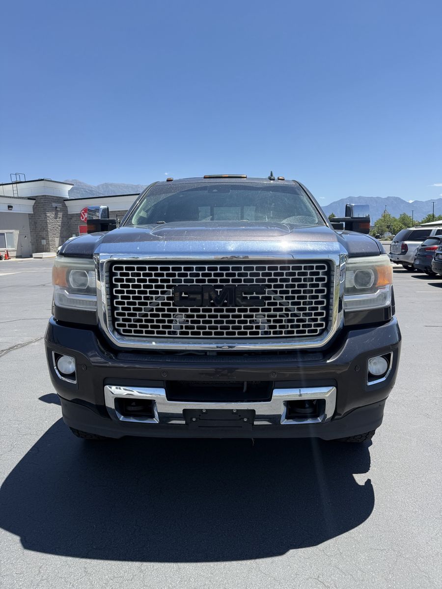 2016 GMC Sierra 3500HD Denali