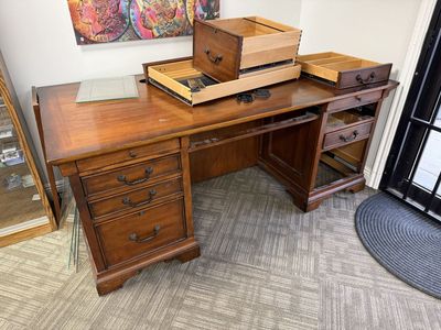 Used Desk