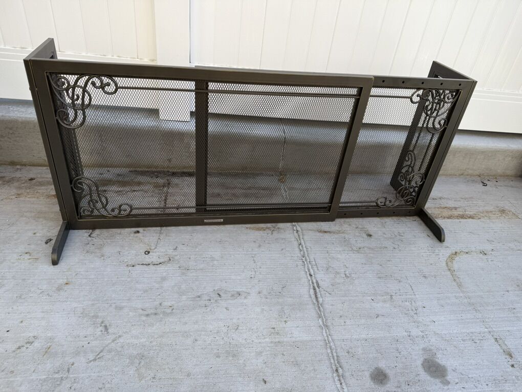 Front Gate Fireplace Gate Adjustable In Size