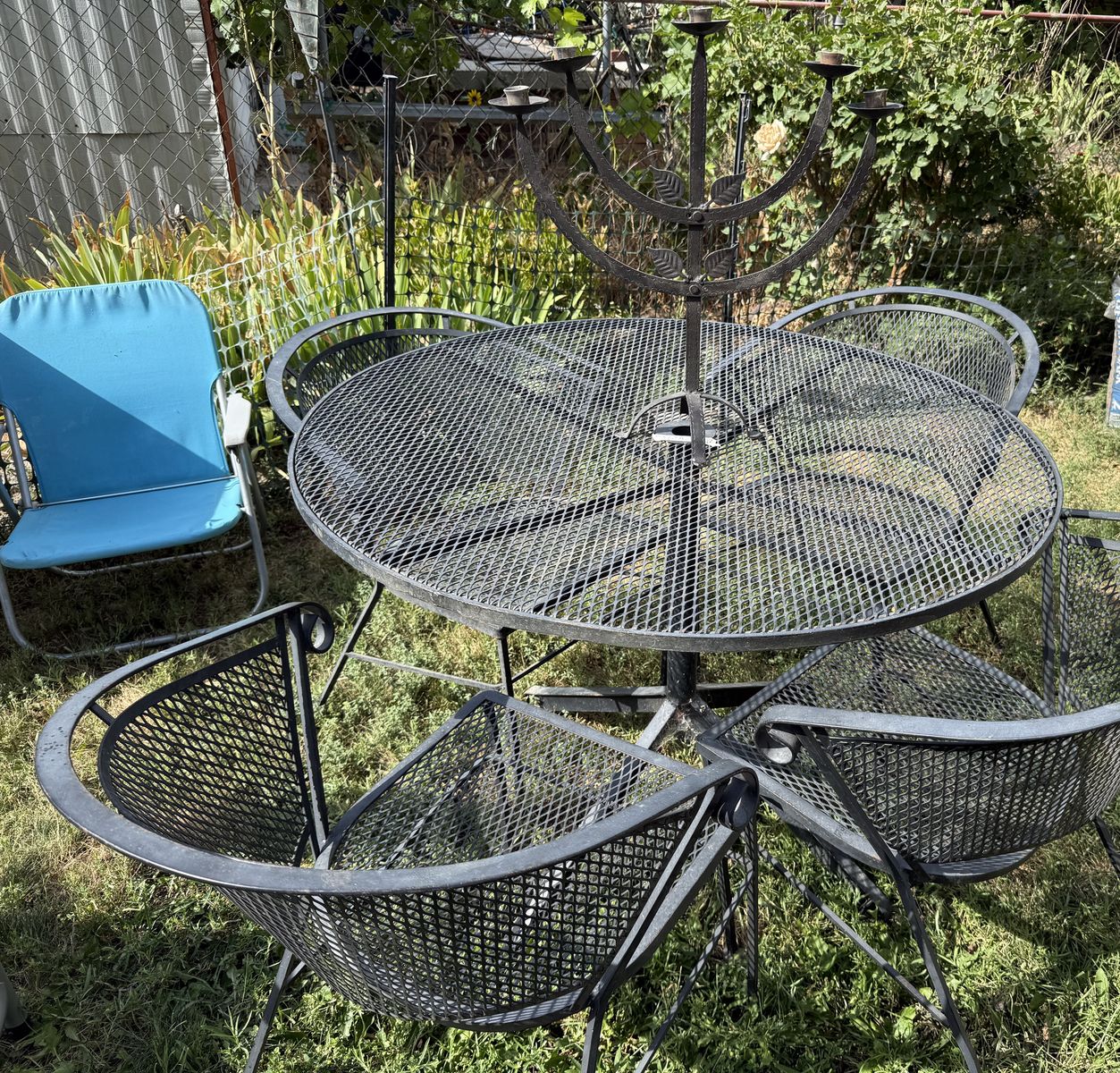 3 family yard sale July 18