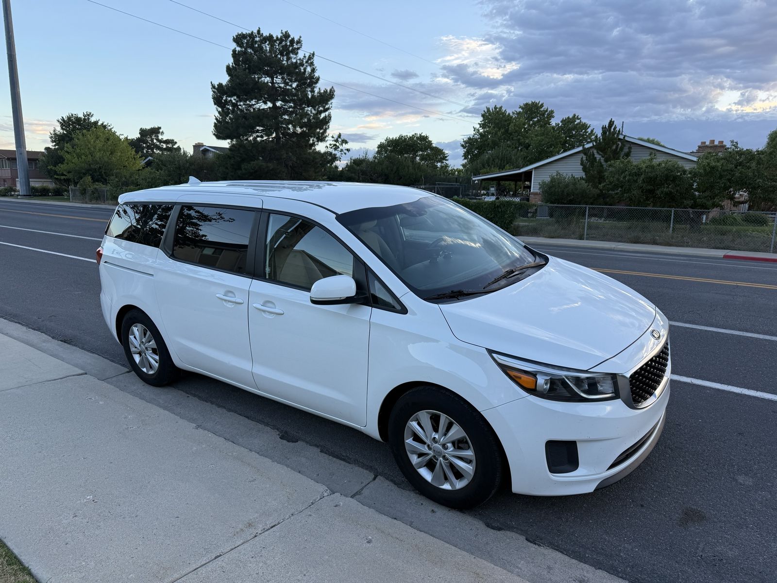 2018 Kia Sedona LX