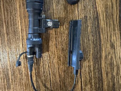 SureFire M300 Mini Scout Light with KE1H Head, DS00 Tailcap & SR07 Switch