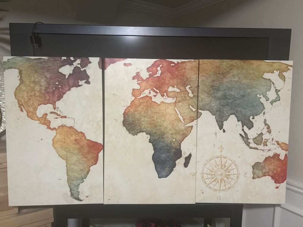 3 Piece canvas Map