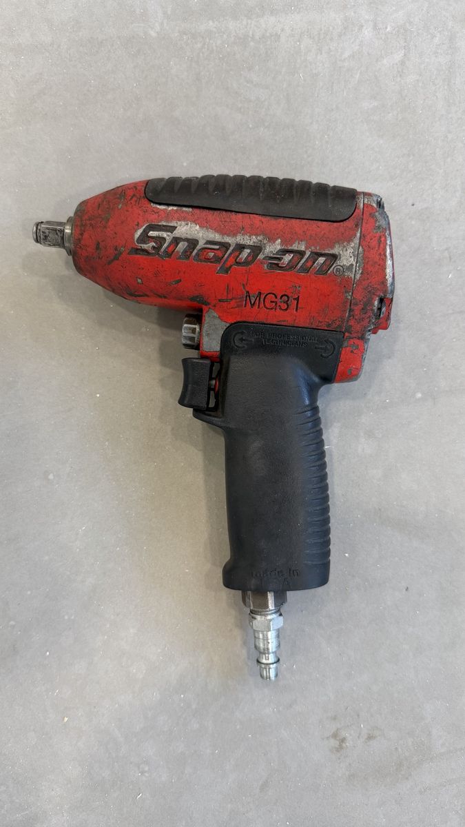 Snap-on 3/8" Drive Pneumatic Air Impact Wrench,