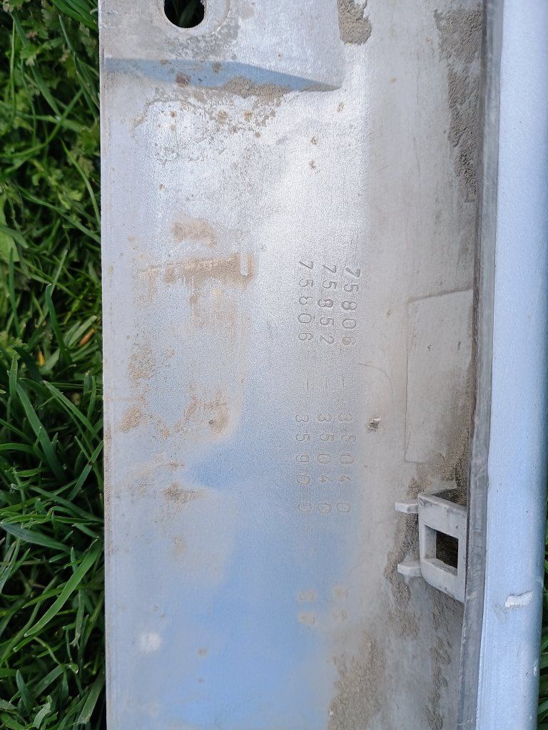 Main image 8