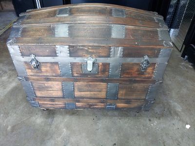 Wood Cedar Chest Treasure Chest Ottaman Storage On Wheels 36 x21 x29 Heavy Duty