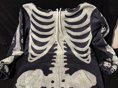 Women's Skeleton Graphic Full-Zip Hoodie Black Floral Print Size Medium