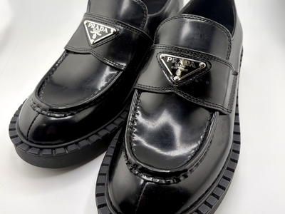 Black Patent Platform Loafers – Women's Size 8