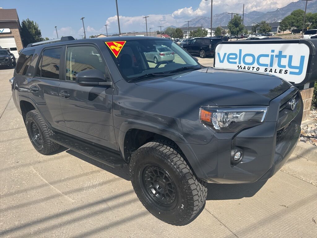 2024 Toyota 4Runner SR5