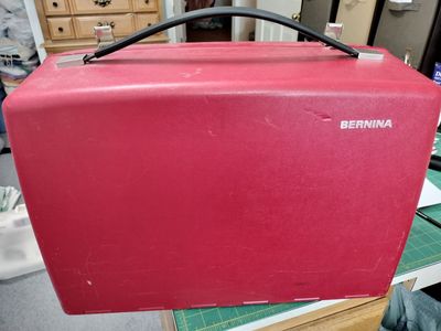 Bernina Record 830