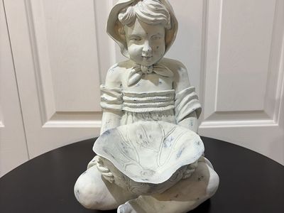 Darling Girl W/Leaf Bowl Garden Statue