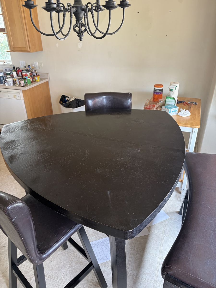 Dark Wood Heart-Shaped Pub Table & 2 Bar Stools - Space Saving Bistro Set