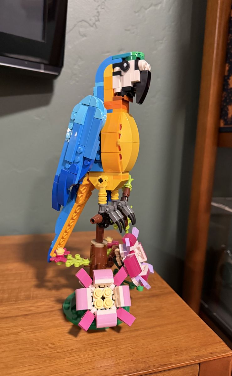 LEGO - Exotic Parrot #31136