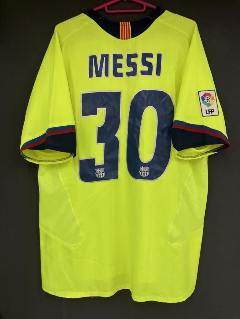 Messi | L | FC Barcelona 2005-06 Away Jersey