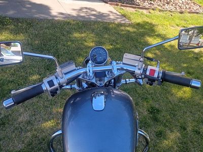 Suzuki VS 800 2009 Boulevard Motorcycle with Saddlebags