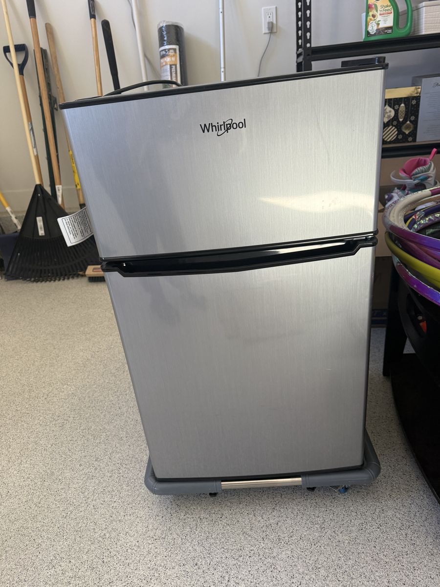 Mini Fridge Whirlpool