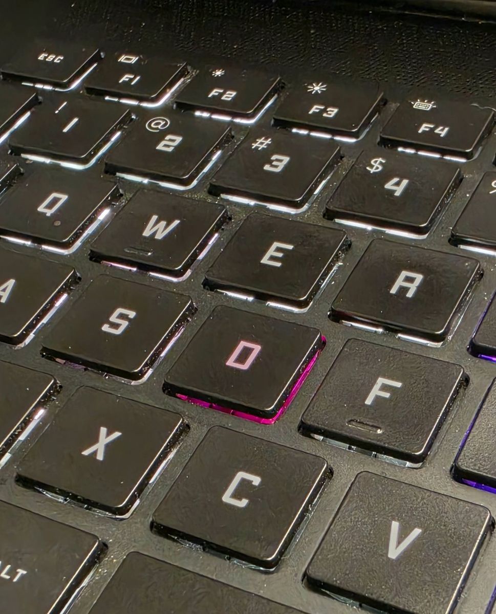 Main image 3