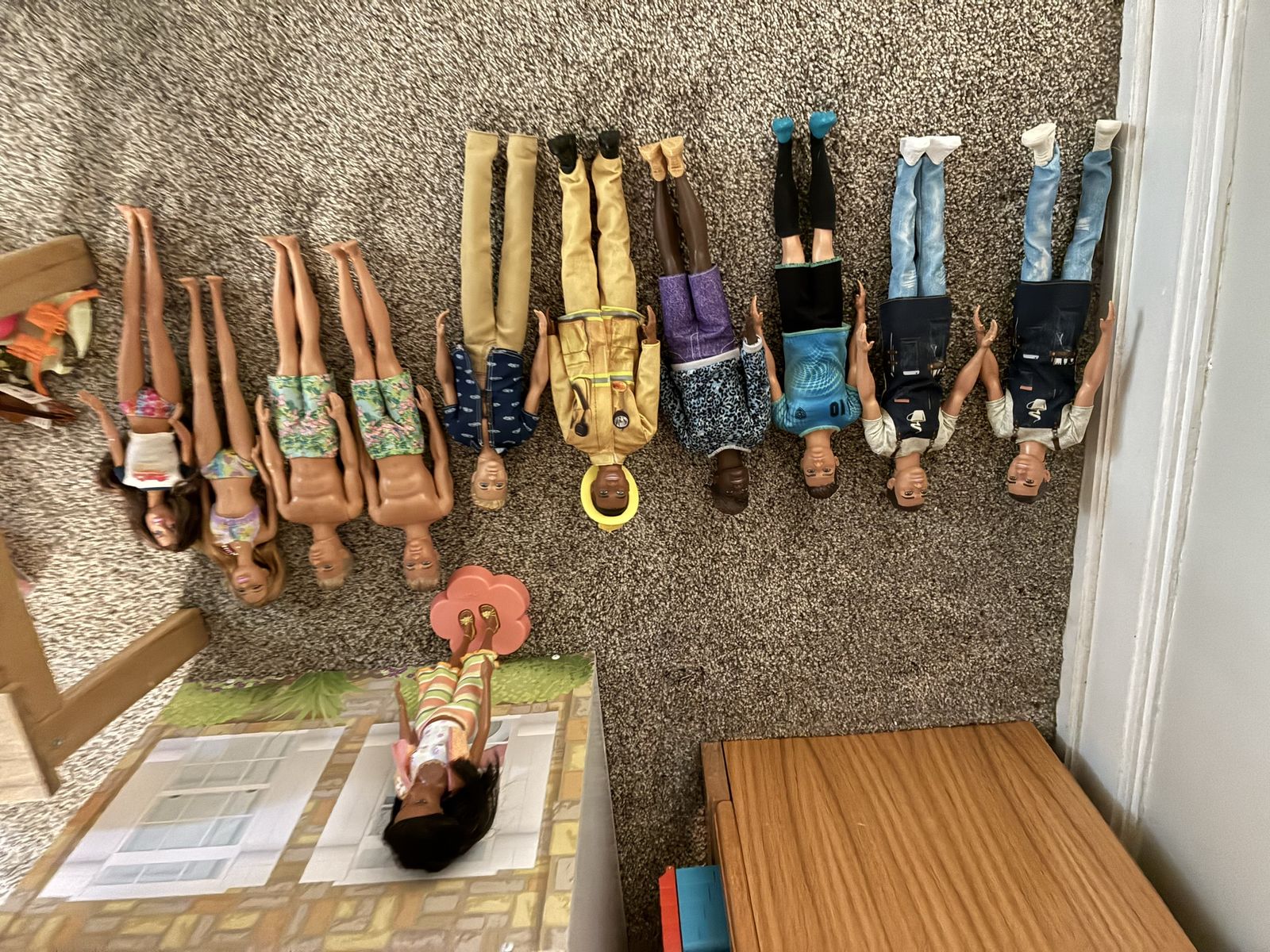 Misc Barbie dolls (34 dolls) and accessories