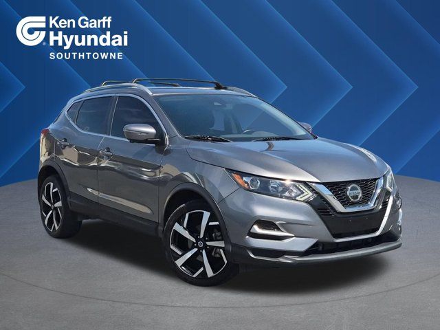 2022 Nissan Rogue Sport SL
