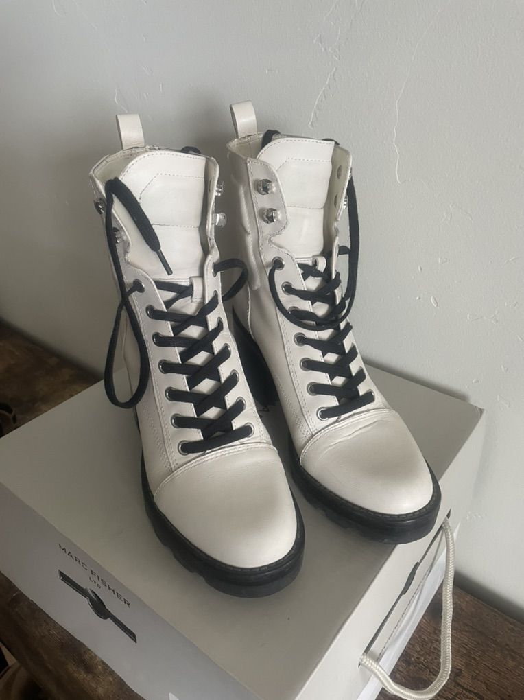 🤍 Marc Fisher LTD Combat Boots