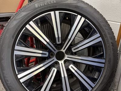 VOLVO RIM AND TIRE Pirelli Scorpion AS Plus 3 275/45R20 Tire on 20-Inch Alloy Wheel