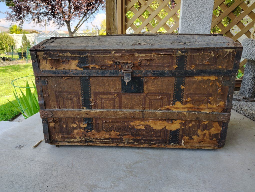 Wooden Trunk