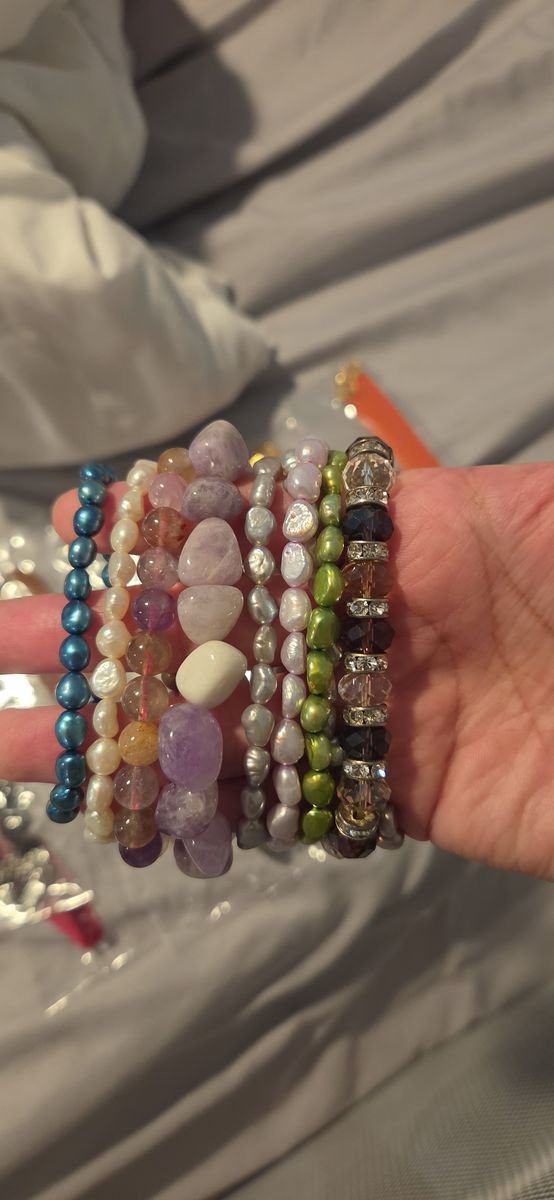 9 bracelets and 9 chokers
