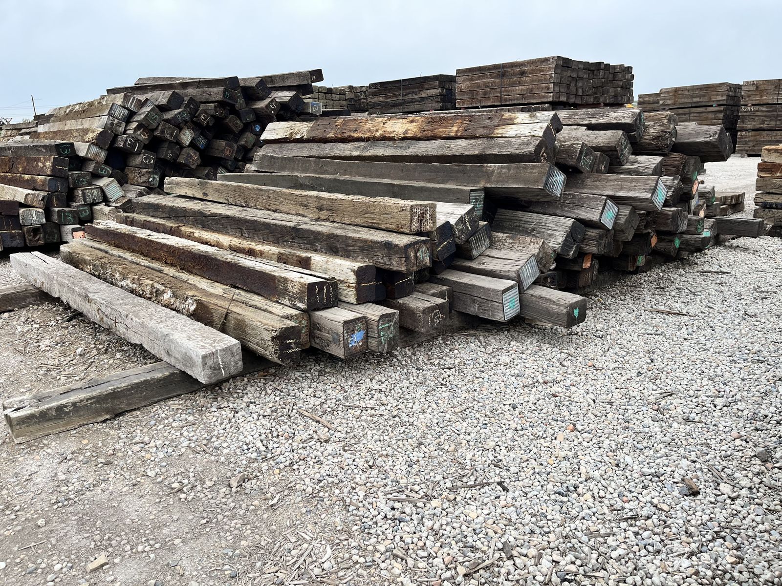 LIVESTOCK BARRIERS - RAILROAD TIES