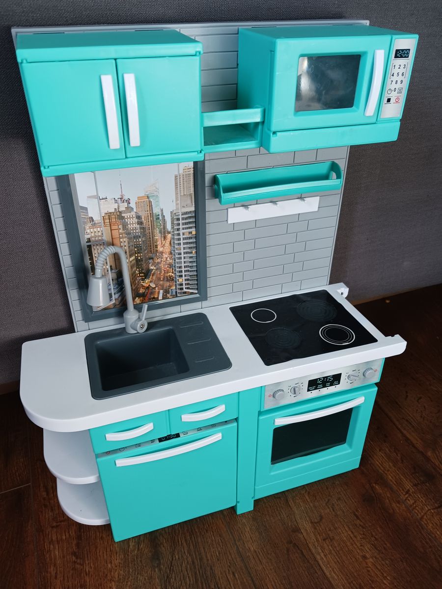 Doll kitchen