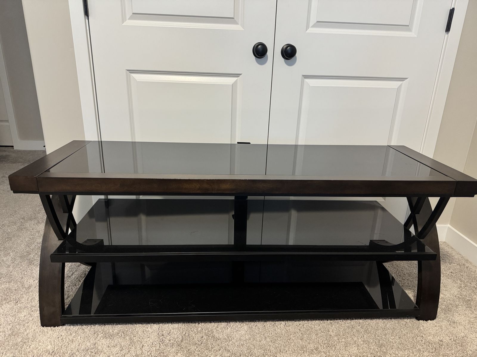 Entertainment Center with TV Mount