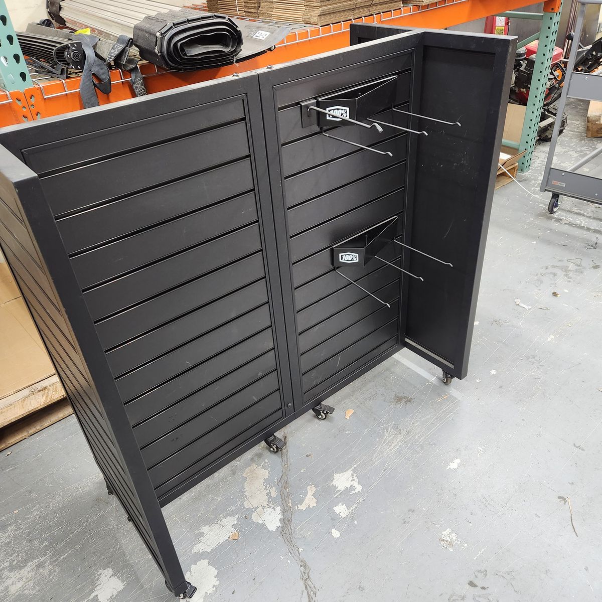 Rolling display rack