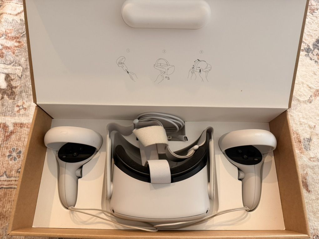 Oculus Quest 1 (64GB) – Excellent Condition