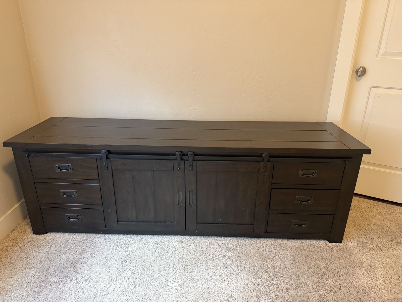 TV stand/ Entertainment Stand