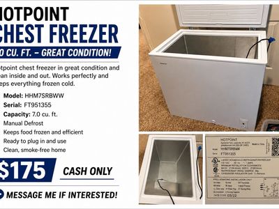 Hotpoint HHM7SRBWW 7.0 cu. ft. Manual Defrost Chest Freezer - Great Condition, White