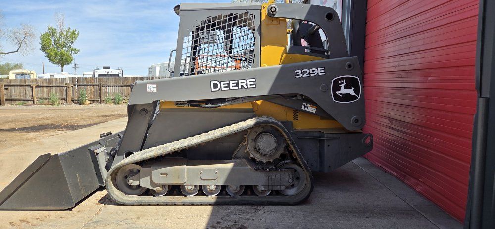 Deere 329 - 333 - 289