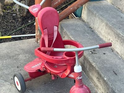 Radio Flyer Steer, And Stroll Trike Push Tricycle