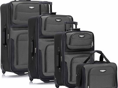 4 Piece NEW LUGGAGE SET