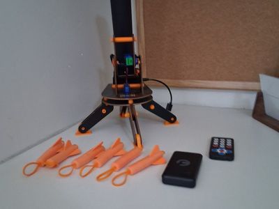 Toy rocket launcher