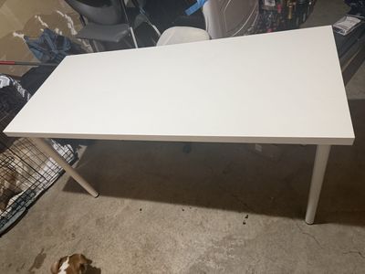 Table/ Desk