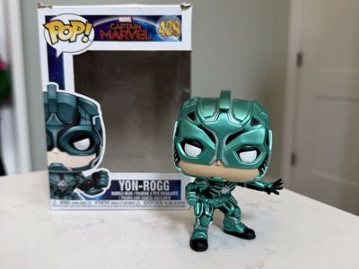 Funko Pop! Marvel Captain Marvel Yon-Rogg #429 Bobble-Head Figure