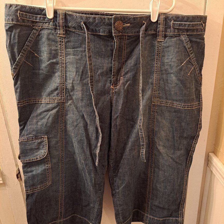 Cute womens jean shorts 