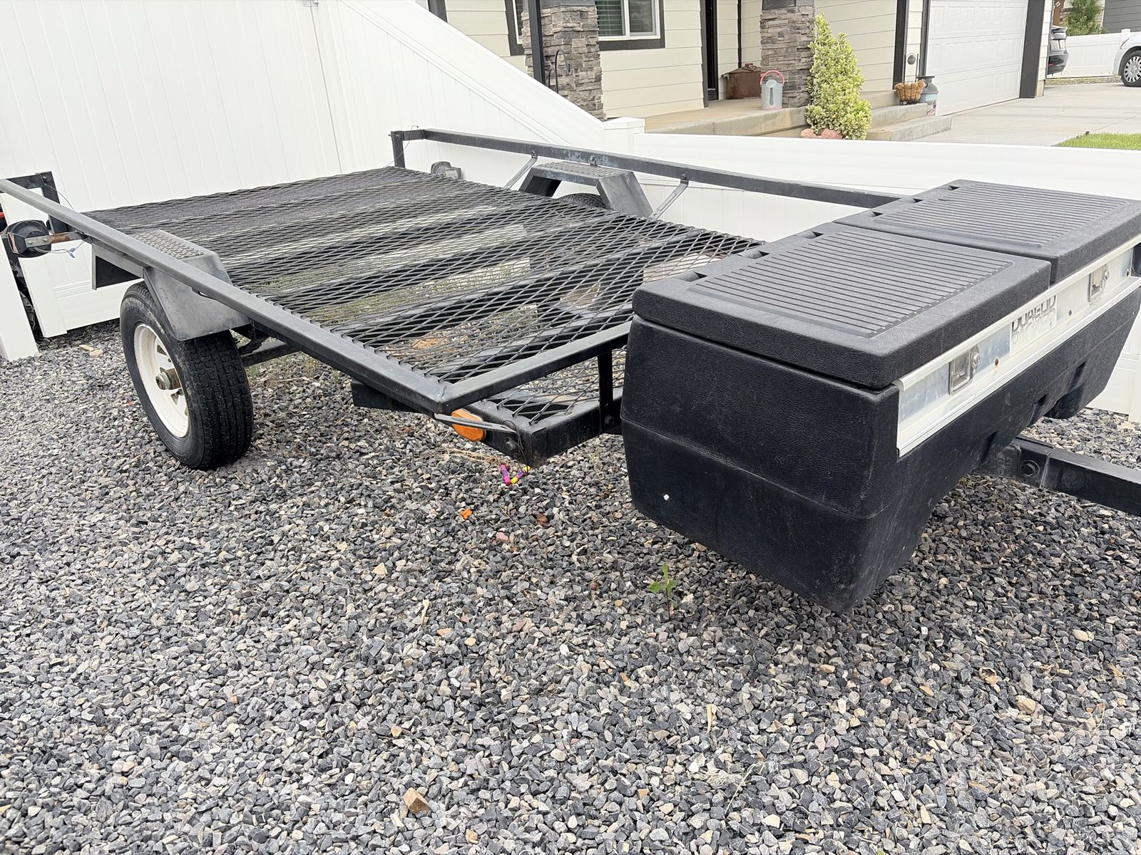 Main image 5