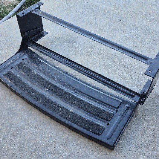 single rv step