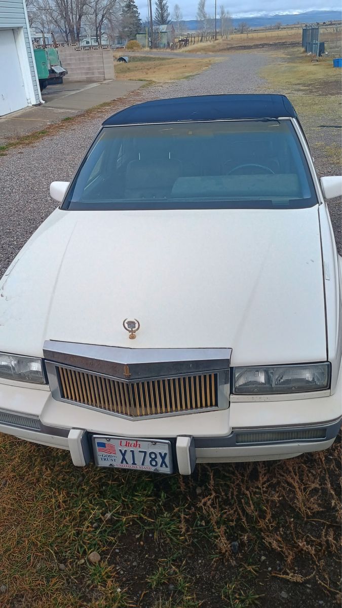 1991 Cadillac Seville 