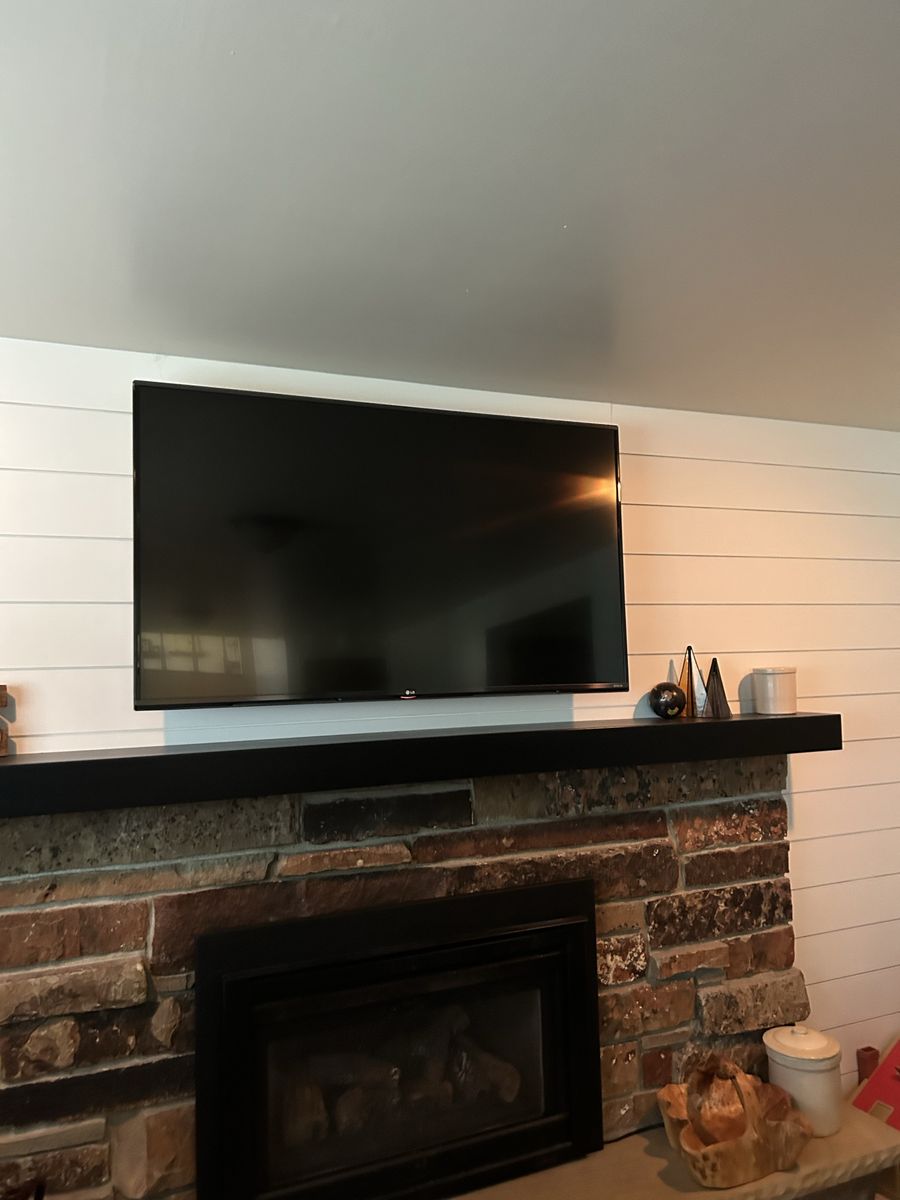 LG Smart LED TV (Size Unspecified) - Black, Great Condition