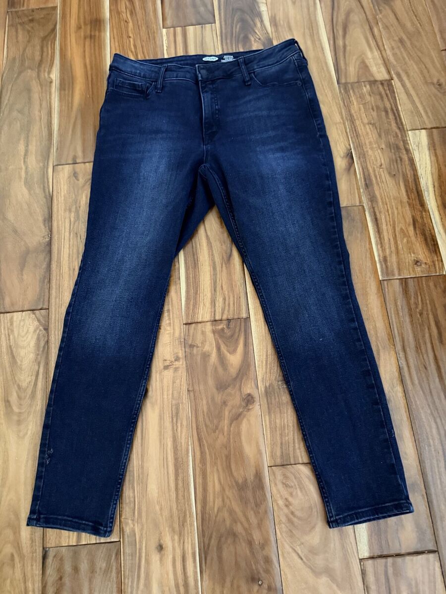 Women Size 14 Old Navy Short Jeans