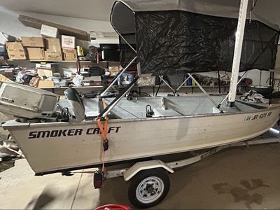 Aluminum boat
