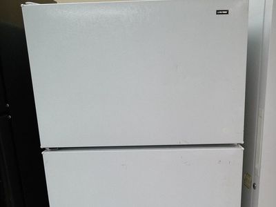 16 cf Refrigerator~90 Day Guarantee